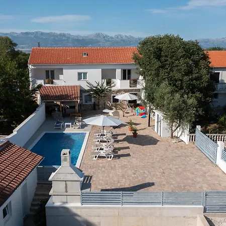 Pool House Ivana Private Pool & Garden - Happy *