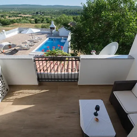 度假居 Pool House Ivana Private Pool & Garden - Happy *
